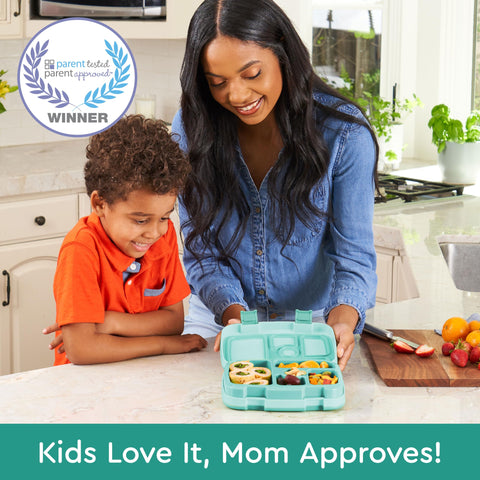 Bentgo Kids leak-proof lid demonstrates mess-free meals at school.