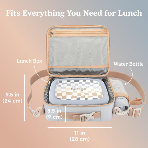 Bentgo Kids padded handle and strap provide comfortable carrying on busy days.