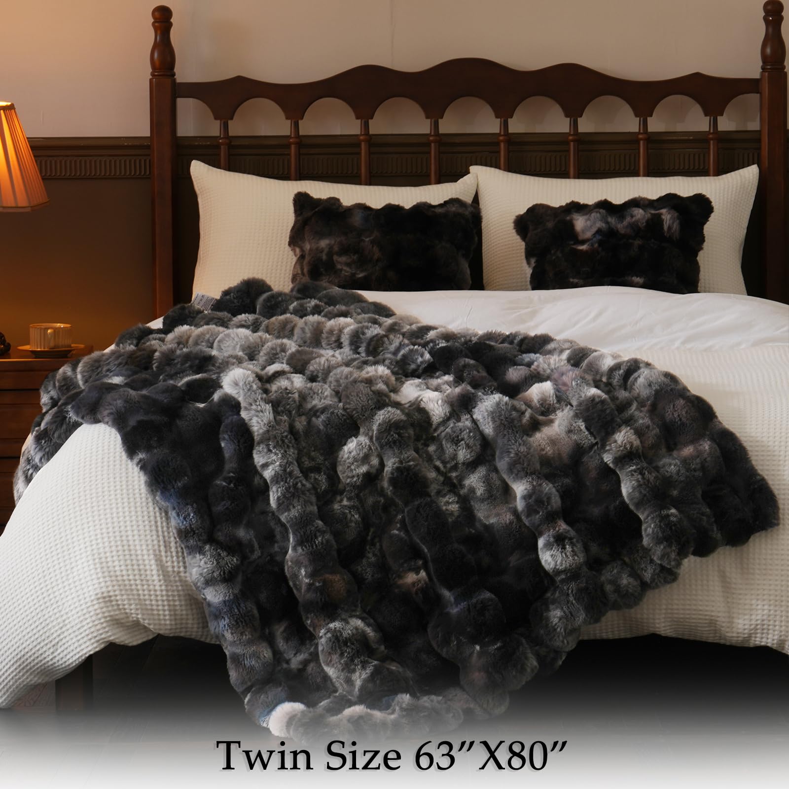 BENVWE cozy throw on a lounge chair for relaxing evenings.