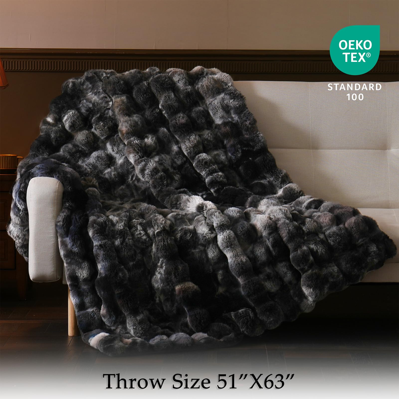 BENVWE double-sided faux rabbit fur with bubble texture provides plush warmth.