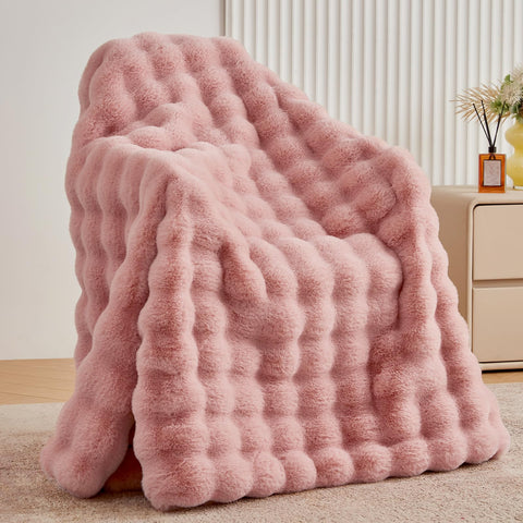BENVWE dusty pink faux fur throw blanket on couch for cozy living room warmth