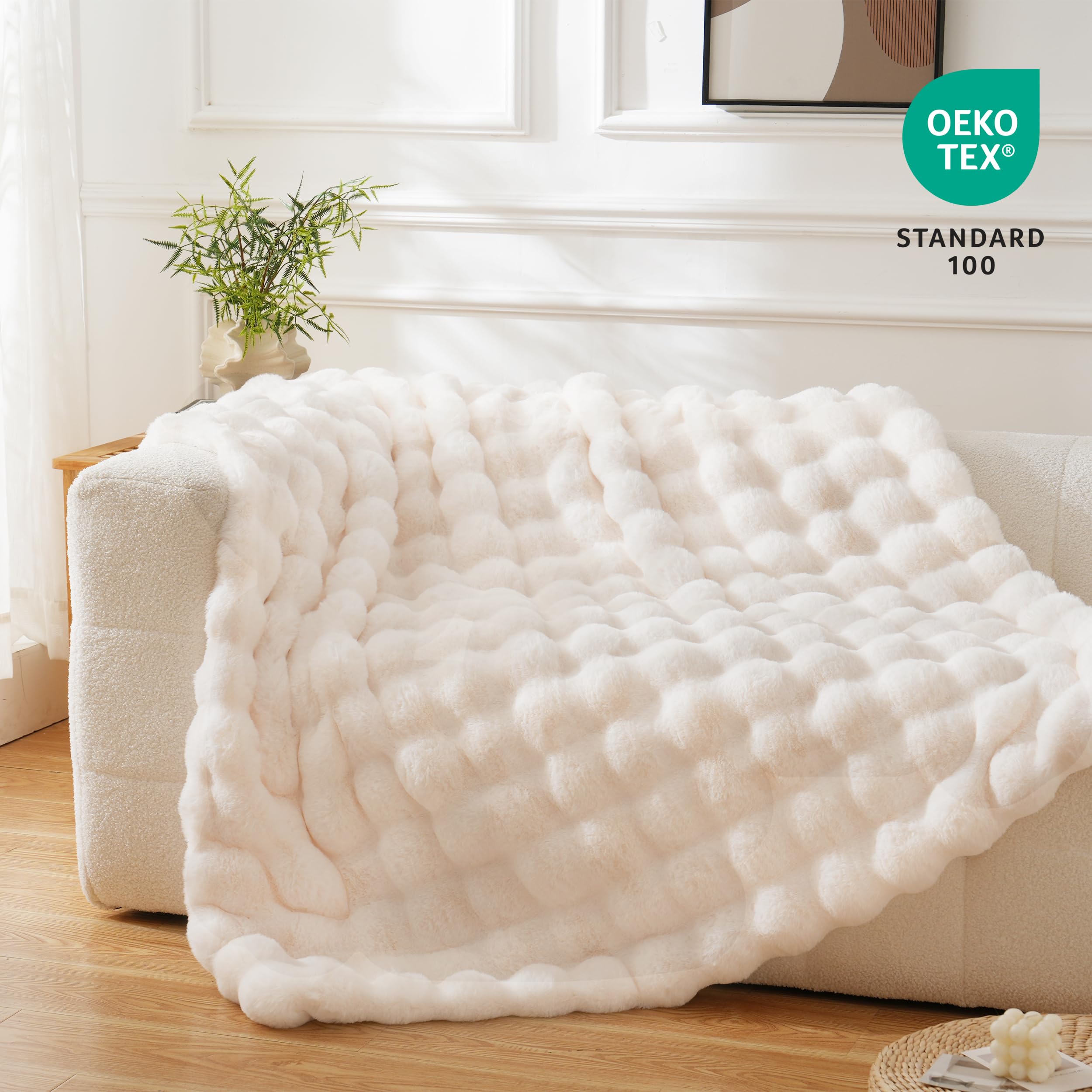 BENVWE faux fur throw double-sided design for versatile lounging warmth