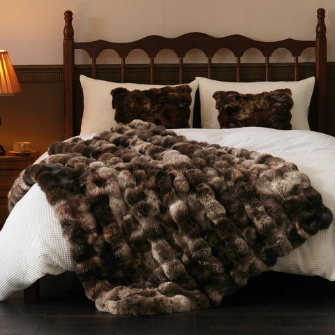 BENVWE cozy blanket provides warmth and comfort on couches