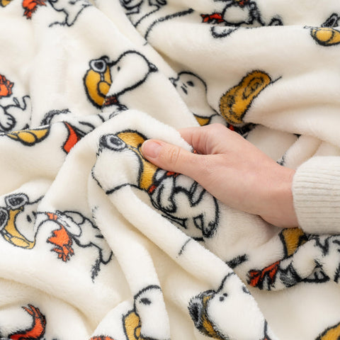 Berkshire Blanket Peanuts official licensing logo visible on product