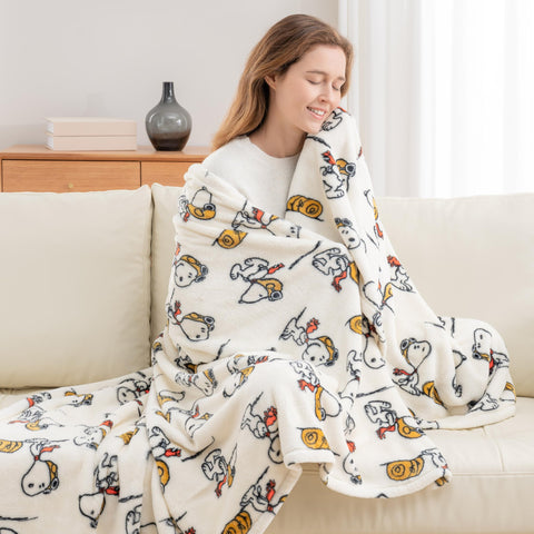 Berkshire Blanket Peanuts Flying Ace Snoopy illustration on the blanket