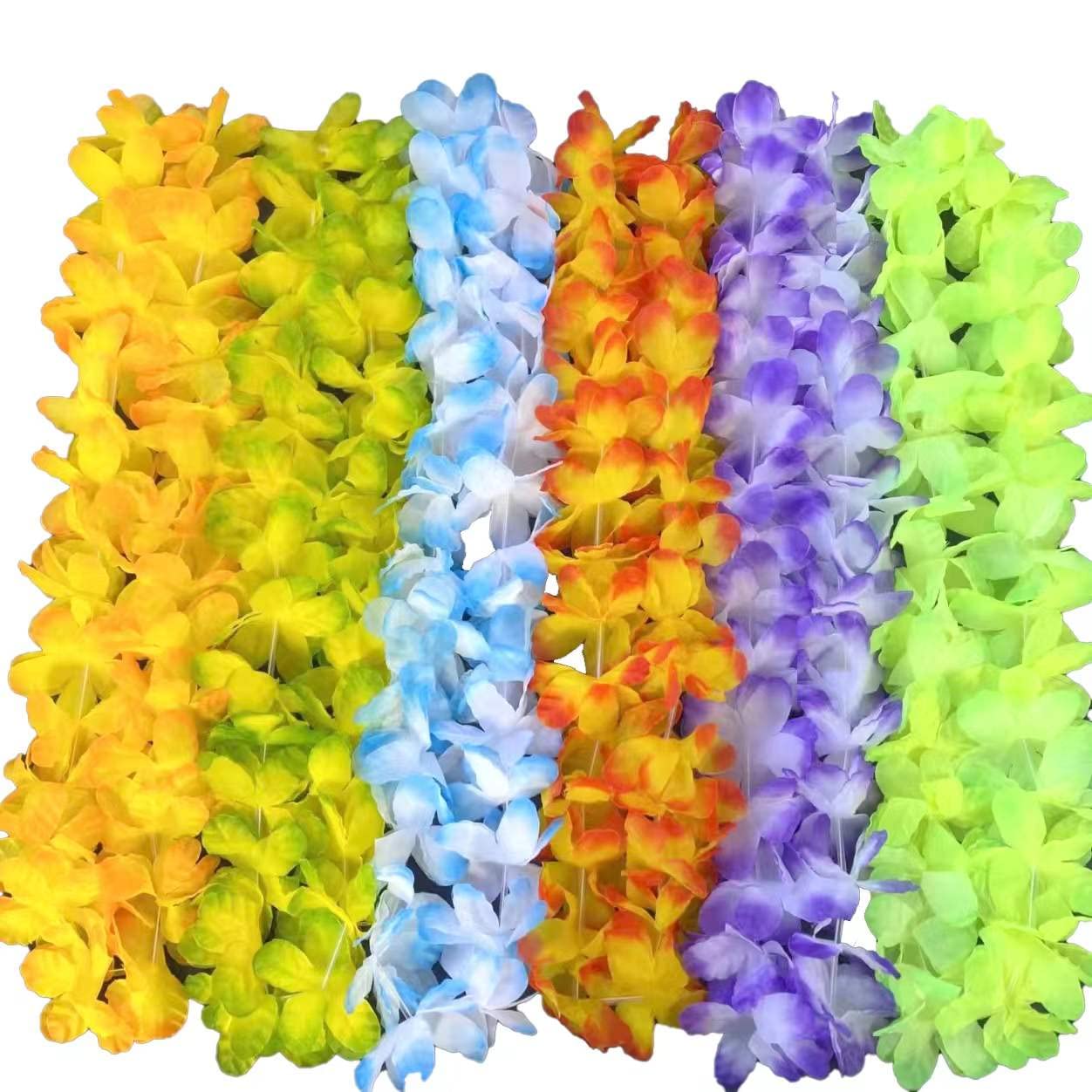 Besfony leis used as table decor and party favors for luaus
