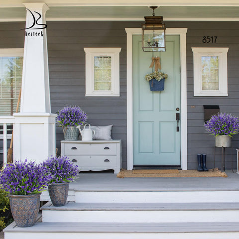 Besteek lavender flowers detachable stems let you shape arrangements easily.