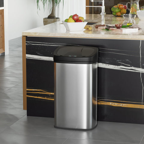 BestOffice auto-lid opening demonstrates hygienic convenience for daily waste disposal