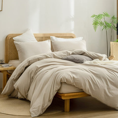 Duvet cover close-up with hidden zipper and interior ties.