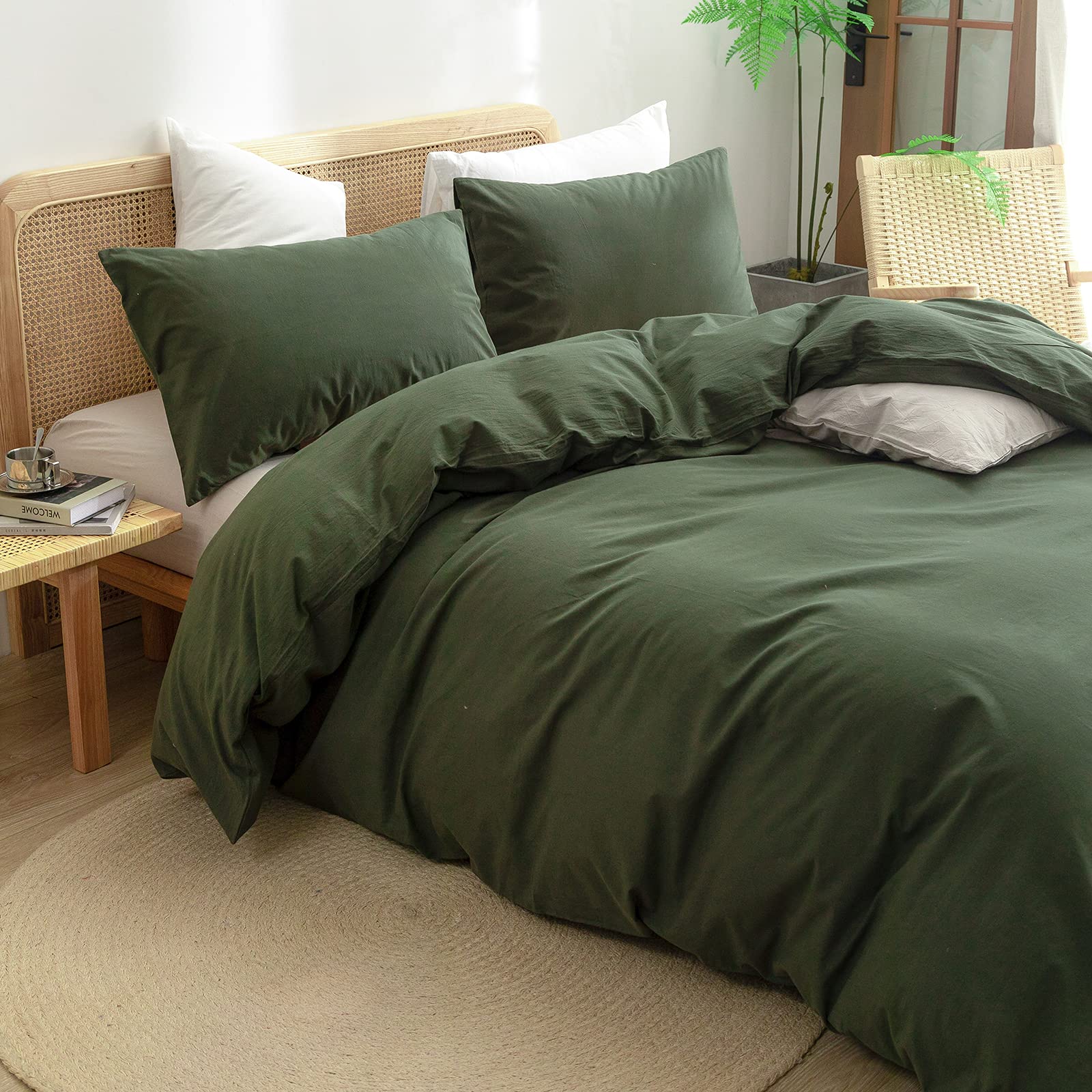 Bestouch olive green duvet cover flat lay highlighting versatile color for any bedroom decor.