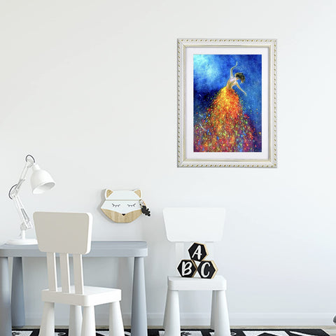 Betionol natural wood frame with floating edge for elegant gallery walls