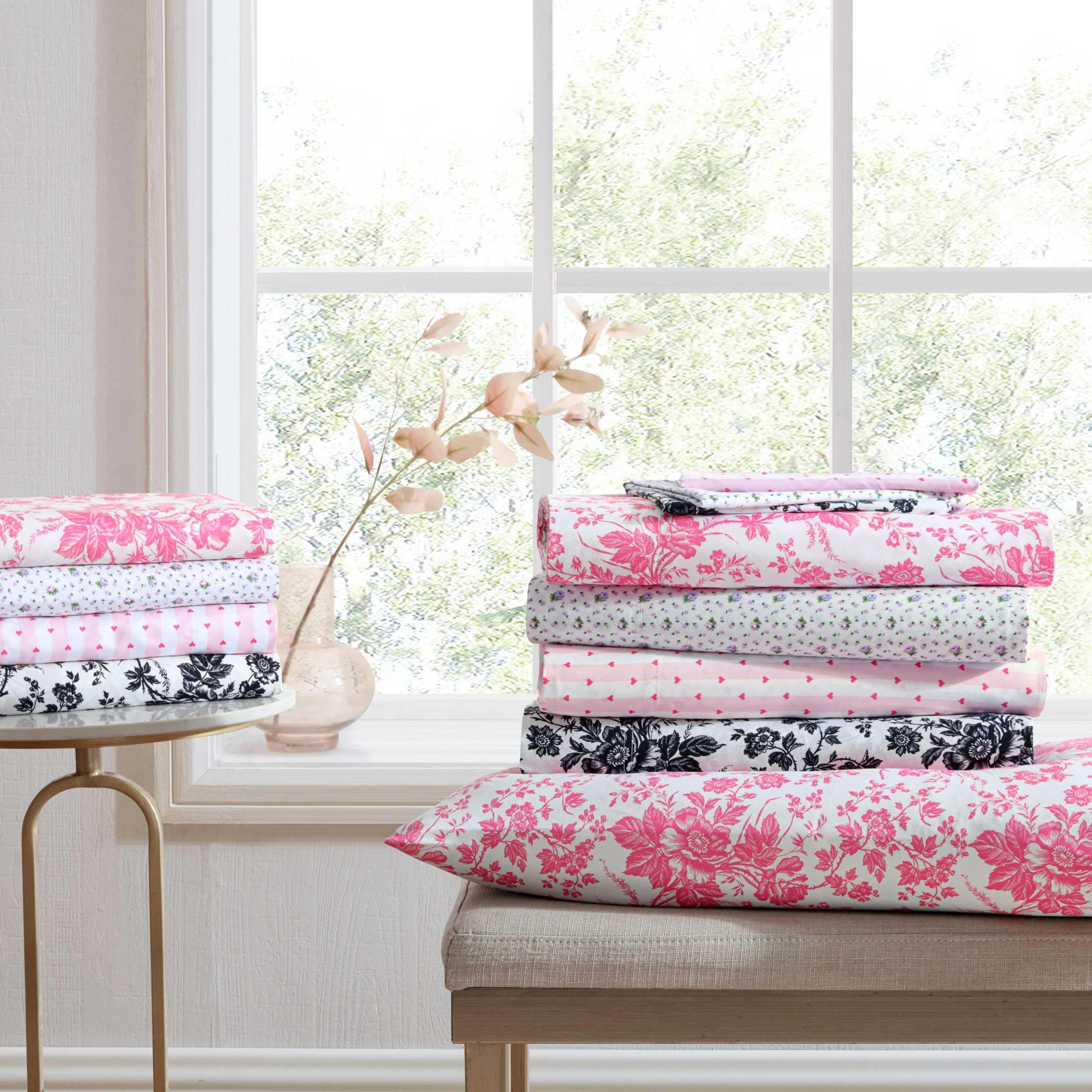 Betsey Johnson fabrics resist fading and wrinkling for a crisp look
