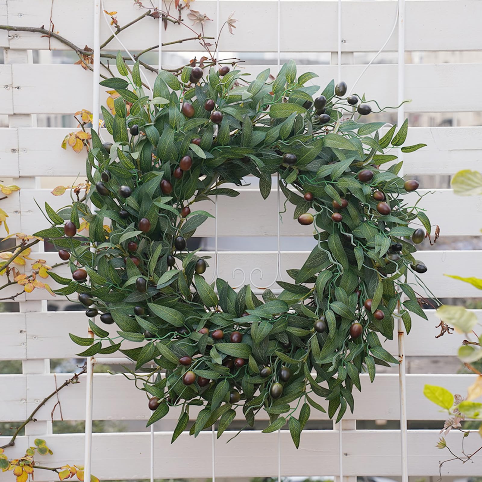 BHHDA olive wreath uses premium materials to keep color vibrant year after year