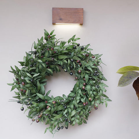 BHHDA olive wreath wall mount showcasing durable, lightweight decor for any space