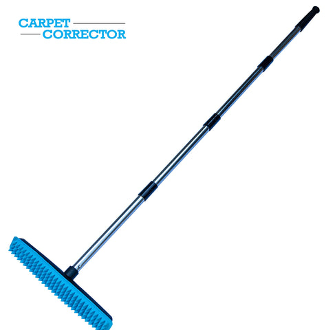 Soft pyramid bristles of The Big Carpet Corrector protect fibers while lifting.