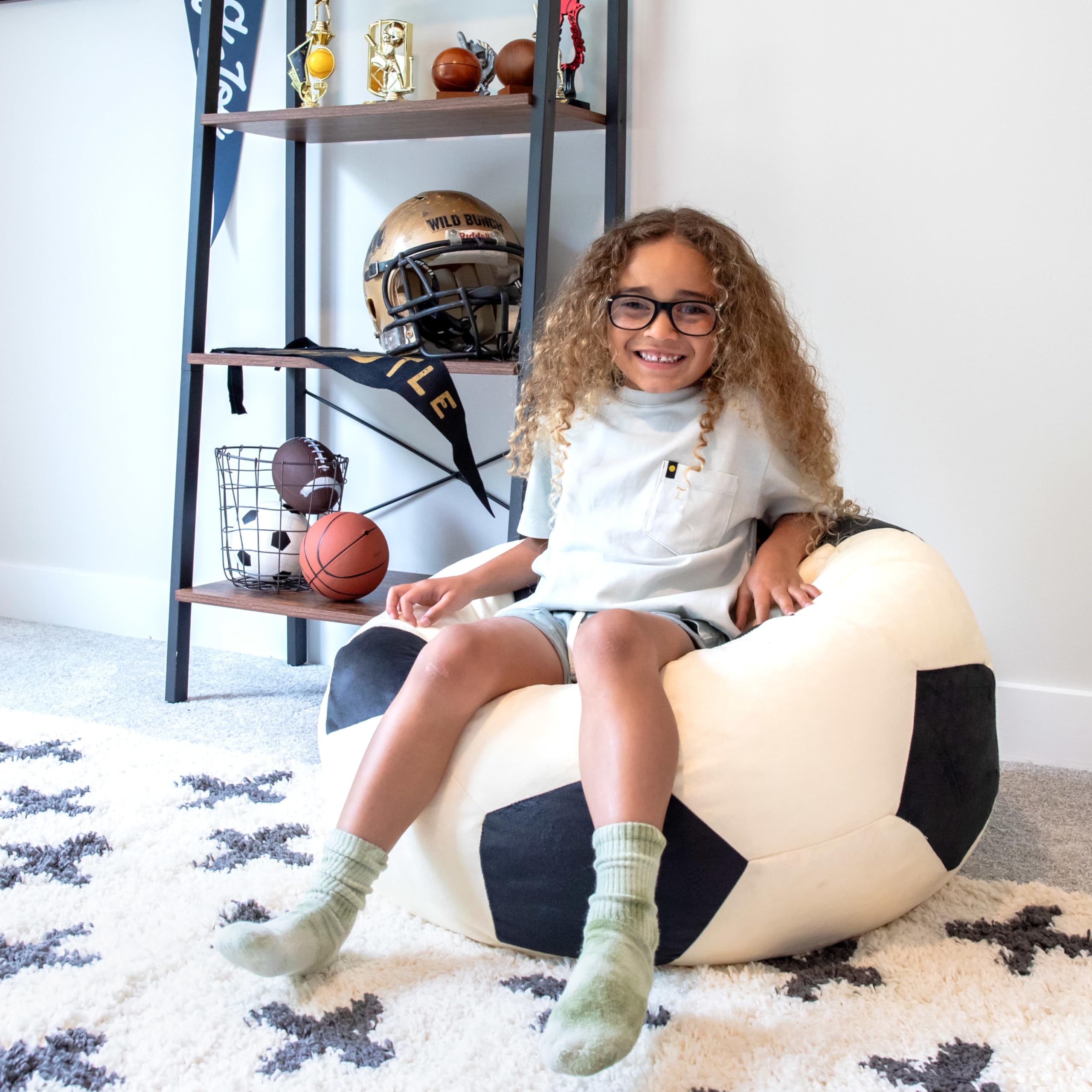 Handle-focused shot of the Big Joe bean bag chair for portable use.