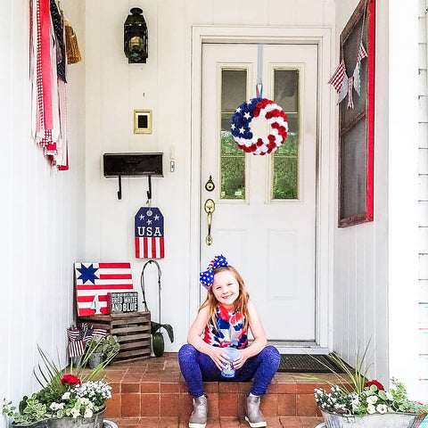 BINFEN flag themed hanging ribbon adds cohesive Americana flair