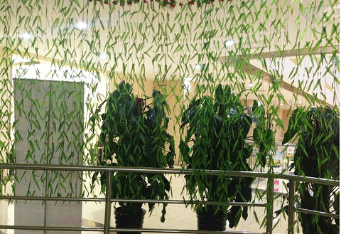 Bird Fiy silk leaves with plastic stems are non-toxic and low-shedding for easy maintenance.