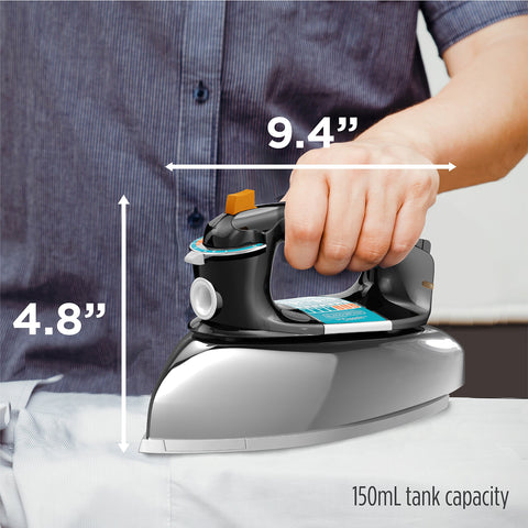 BLACK+DECKER Classic Iron dry steam option for quick crease removal