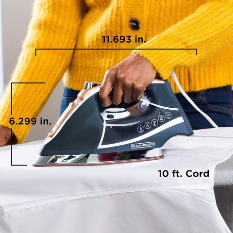 Micro-textured soft touch handle delivers a comfortable, secure grip.
