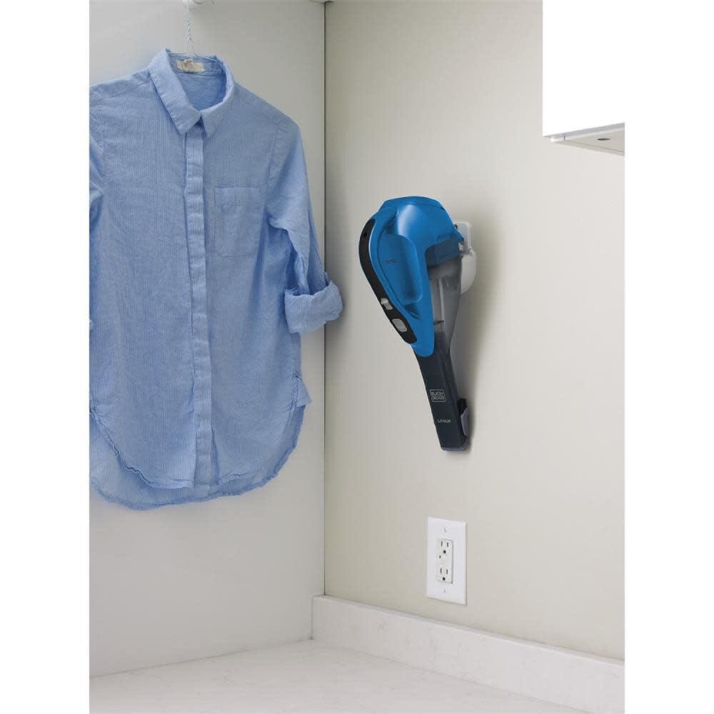 Translucent bowl and washable filter simplify emptying and maintenance.