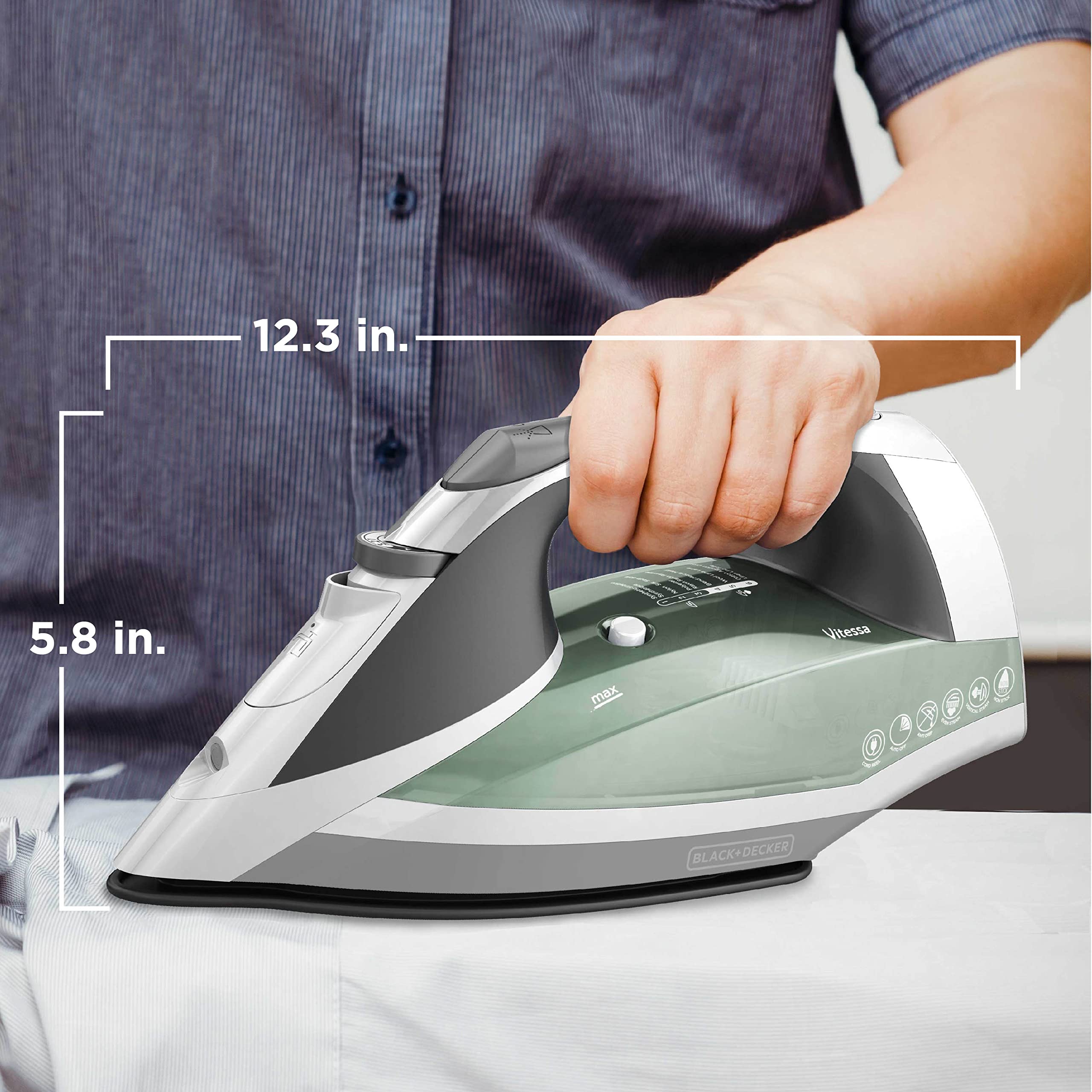 BLACK+DECKER Vitessa Vertical Steaming for on-hanger touch-ups.