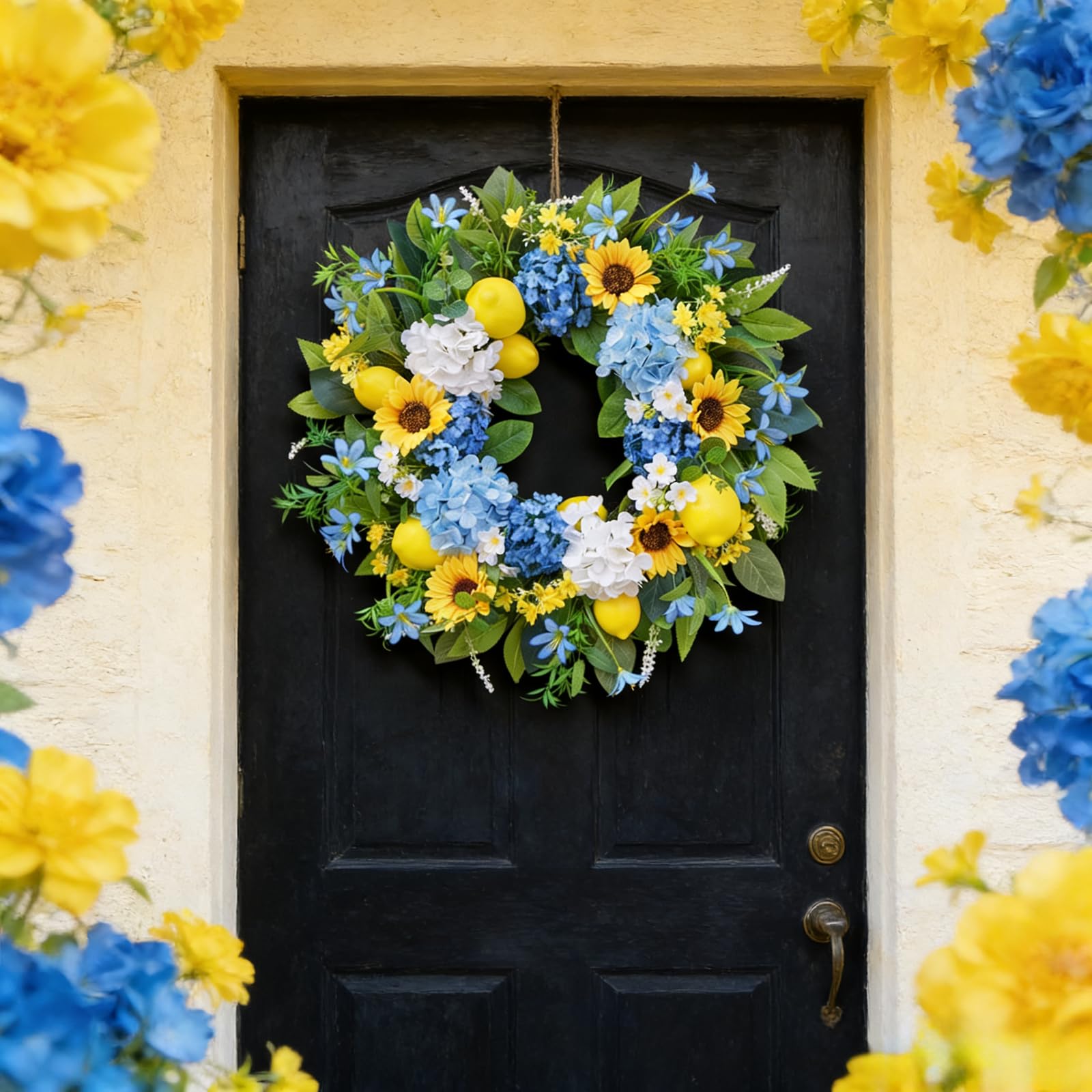 Bloeien sunflowers and lemons with blue hydrangeas, a cheerful centerpiece for outdoor decor