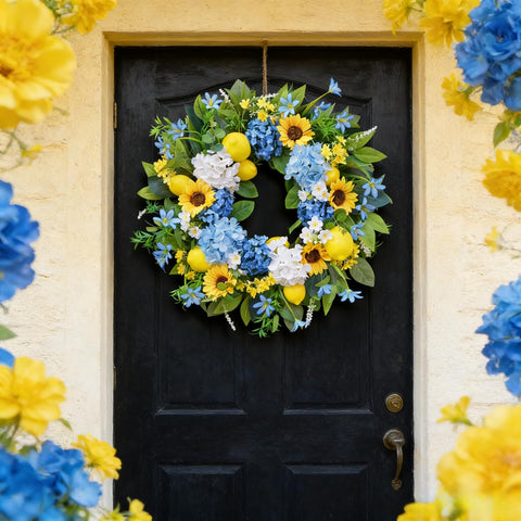 Bloeien sunflowers and lemons with blue hydrangeas, a cheerful centerpiece for outdoor decor