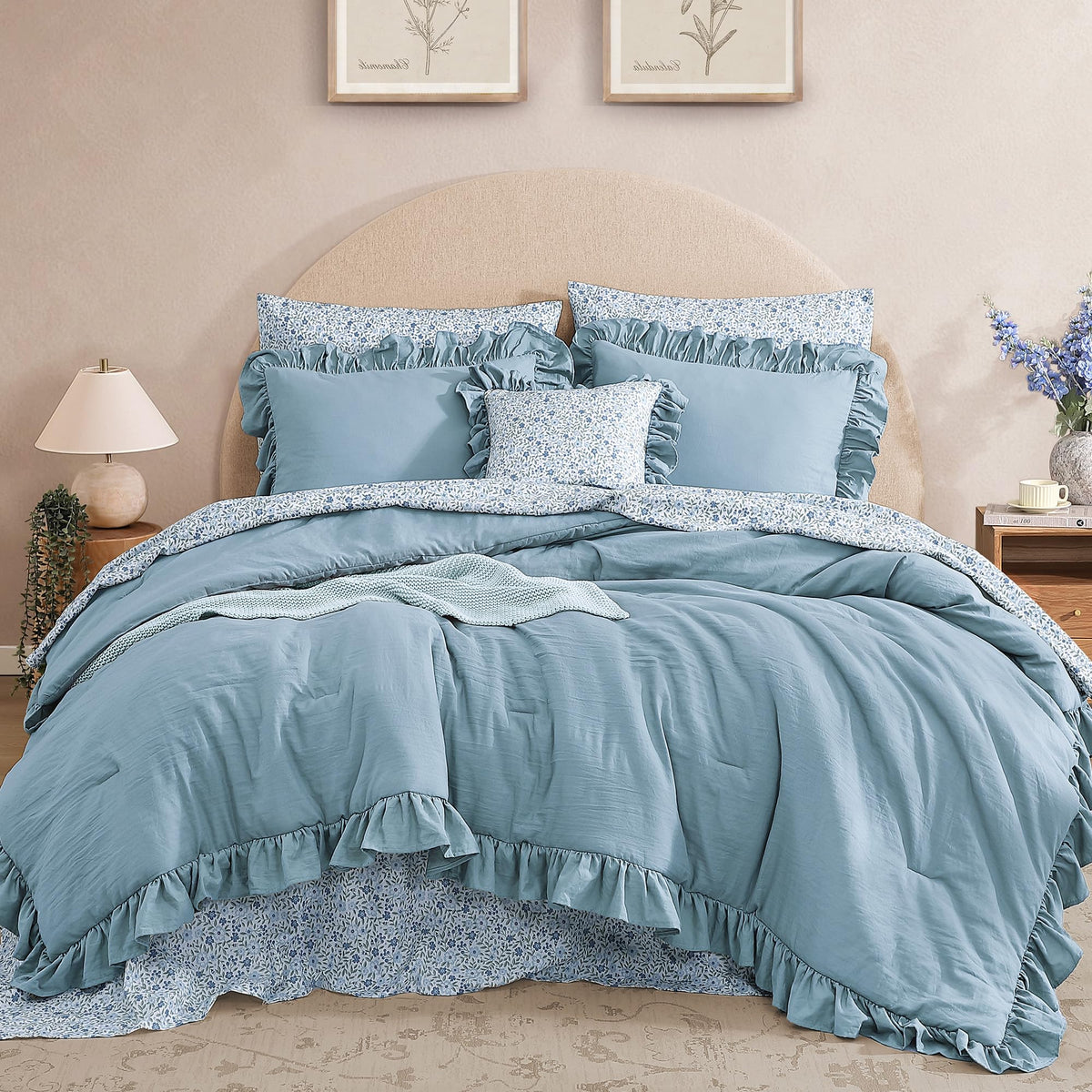 BLOOMHAVEN Full Comforter Set close-up of ruffles and texture.