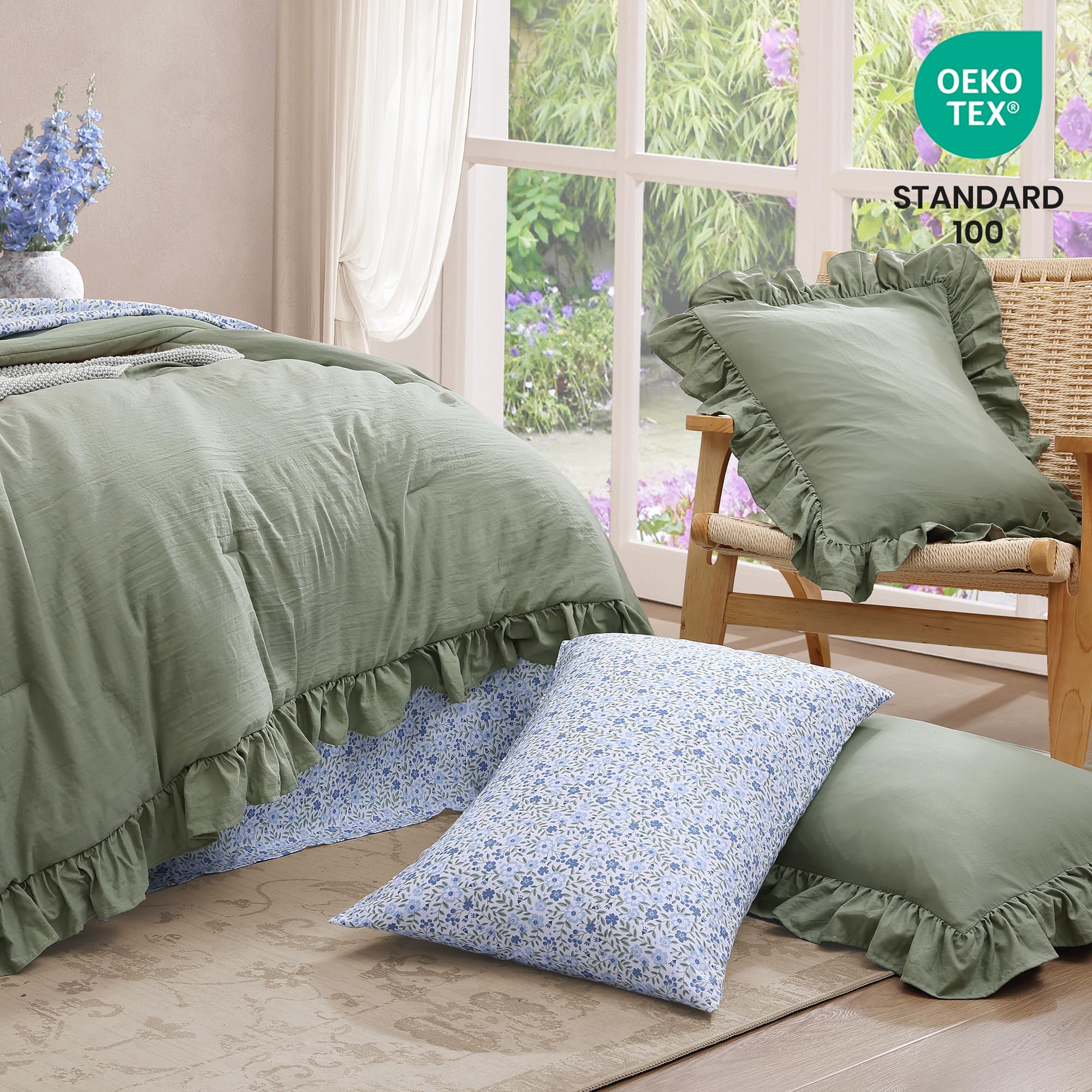 BLOOMHAVEN shams 20x26 coordinate with the set.