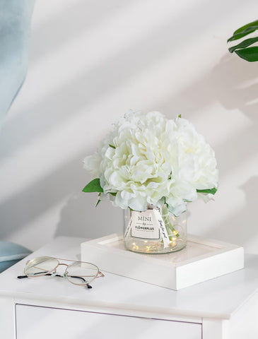 BLOSMON versatile decor accent for kitchen table or nightstand