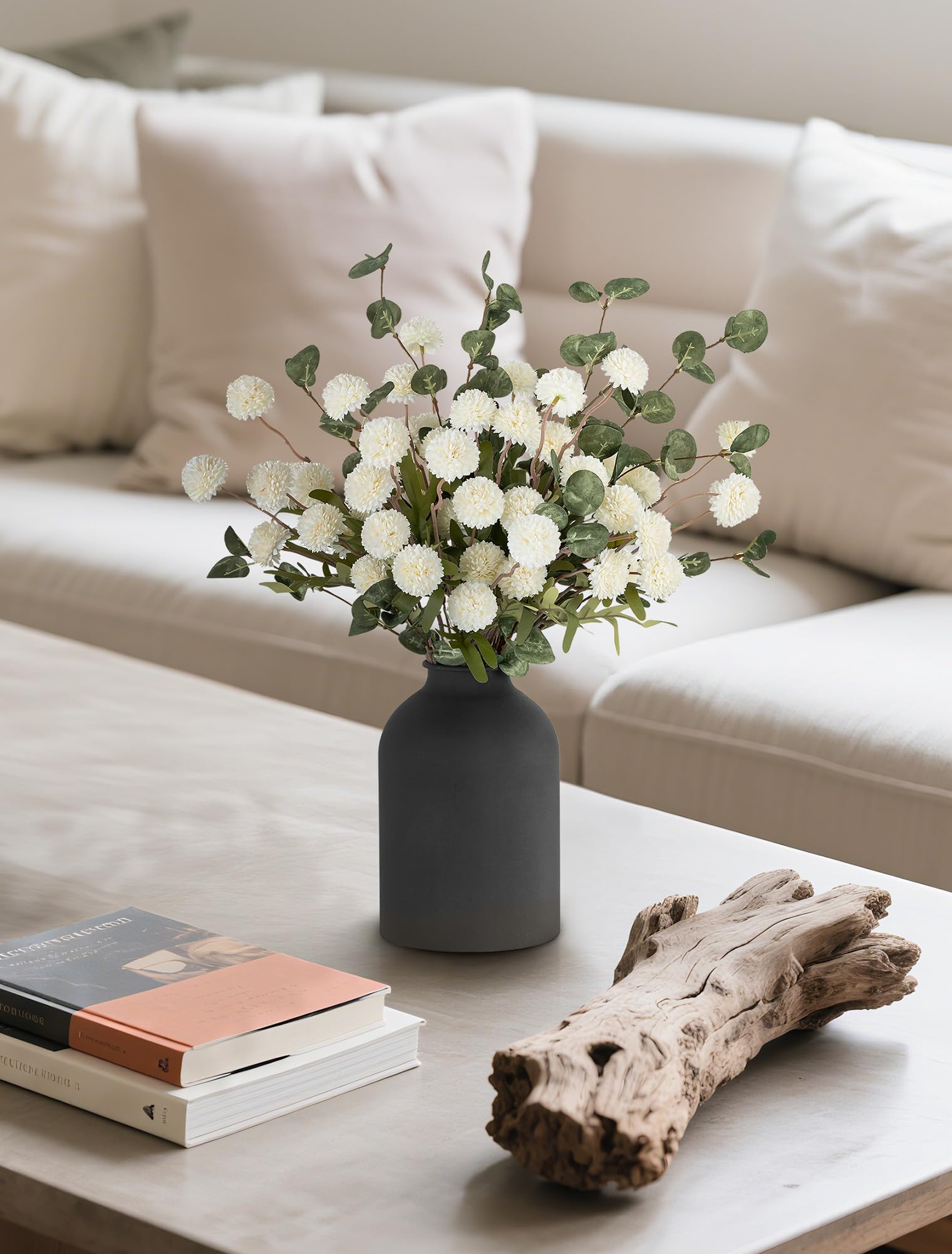 BLOSMON gift-ready white flower centerpiece suitable for housewarmings