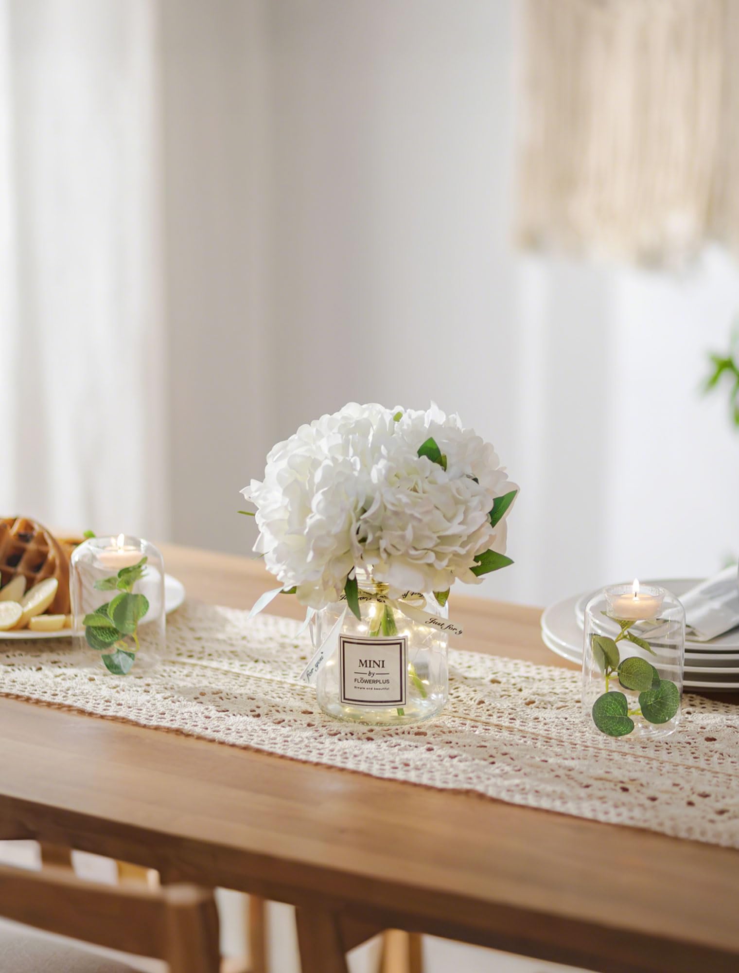 BLOSMON elegant gift-ready faux flowers in vase