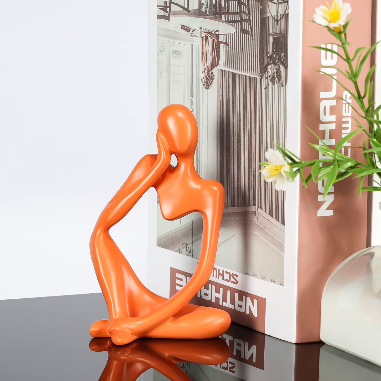 BMLCGJ premium resin gold sculpture highlighting luxurious texture