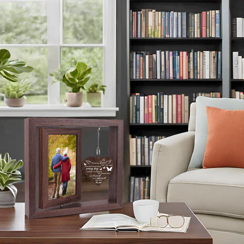 Boiveco Memorial Frame features a vintage texture finish to suit any decor.
