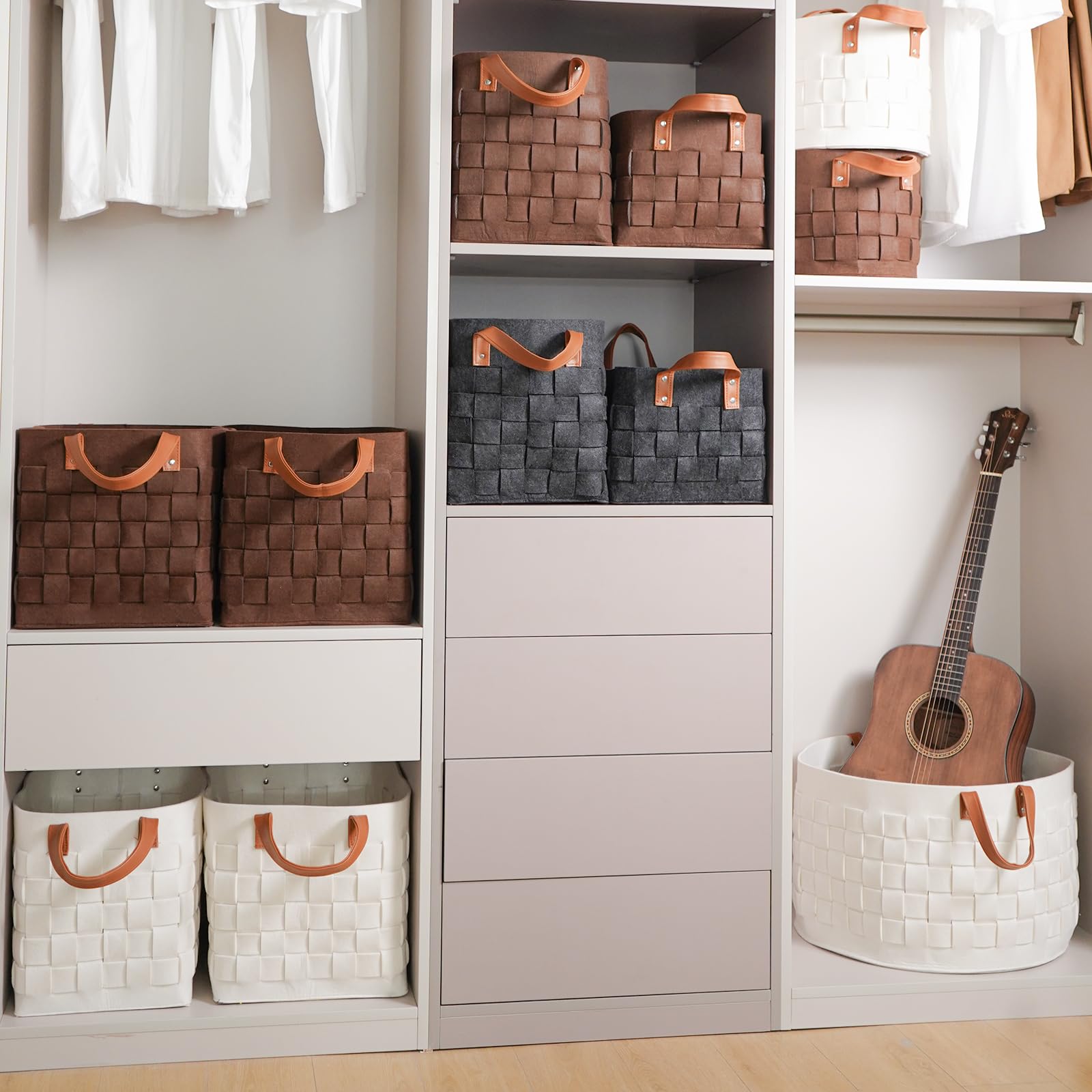 Boldmonkey premium round hamper blends with living room decor.