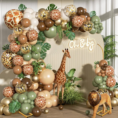 Bonastella Balloon Arch Stand 2-pack photo backdrop at events.