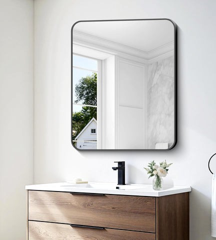 Bonewei mirror installed horizontally for a wide vanity view