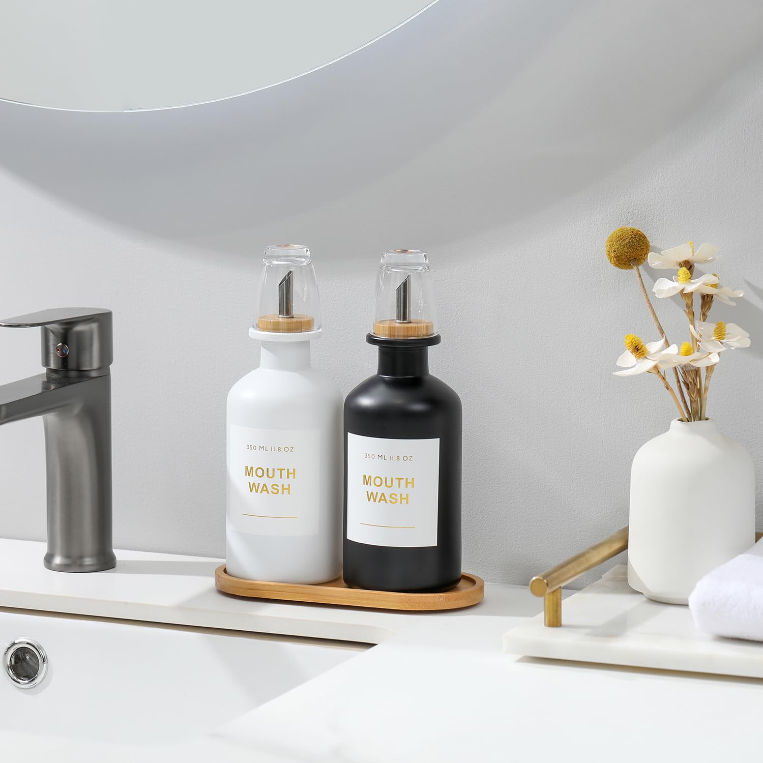 BONLONG glass cups with lids provide dust-free storage and reuse