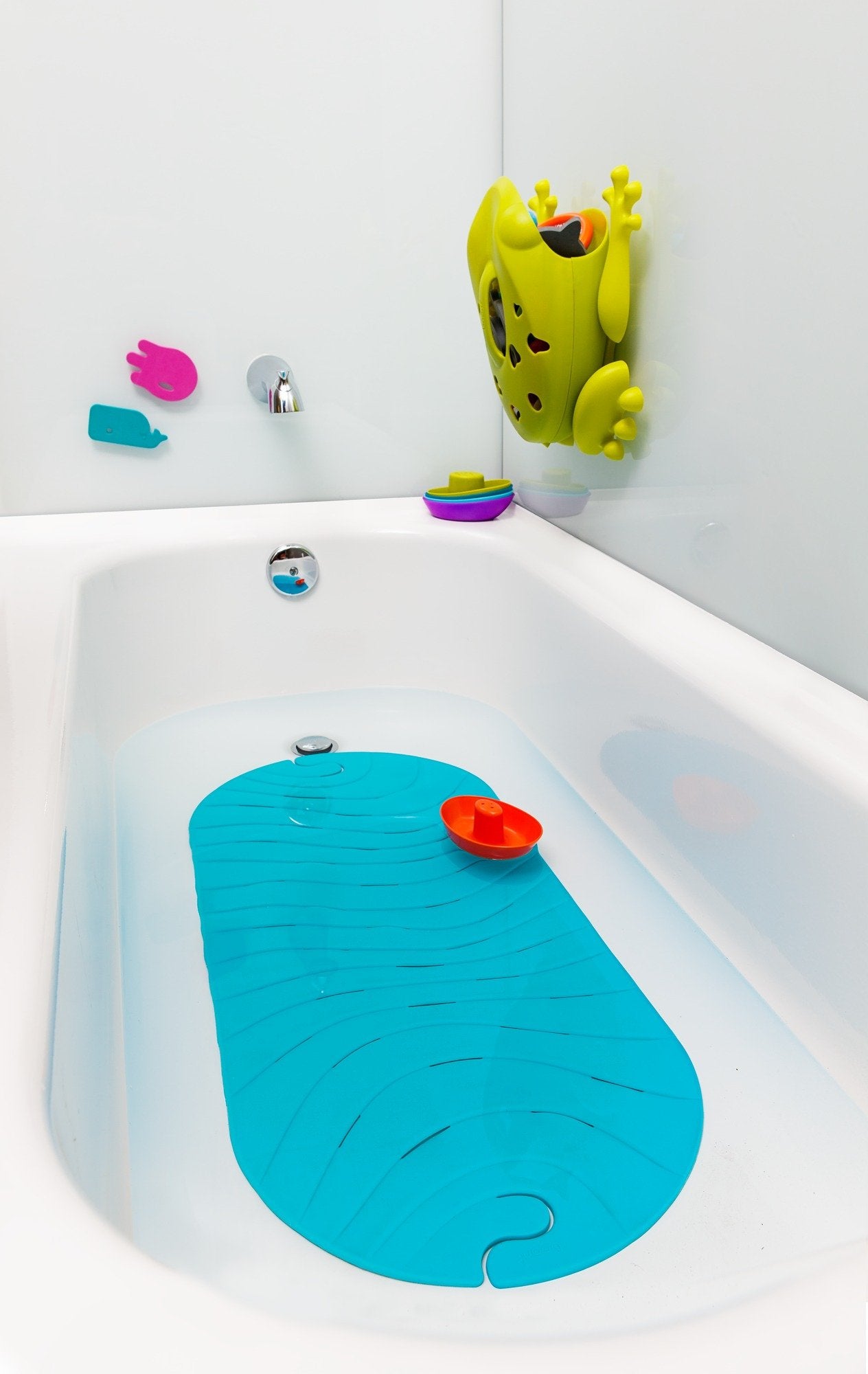Boon Ripple mat is BPA-free for safe baby bath time