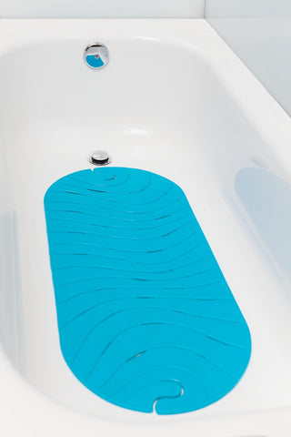 Boon Ripple bath mat with built-in hook for quick drying after bath