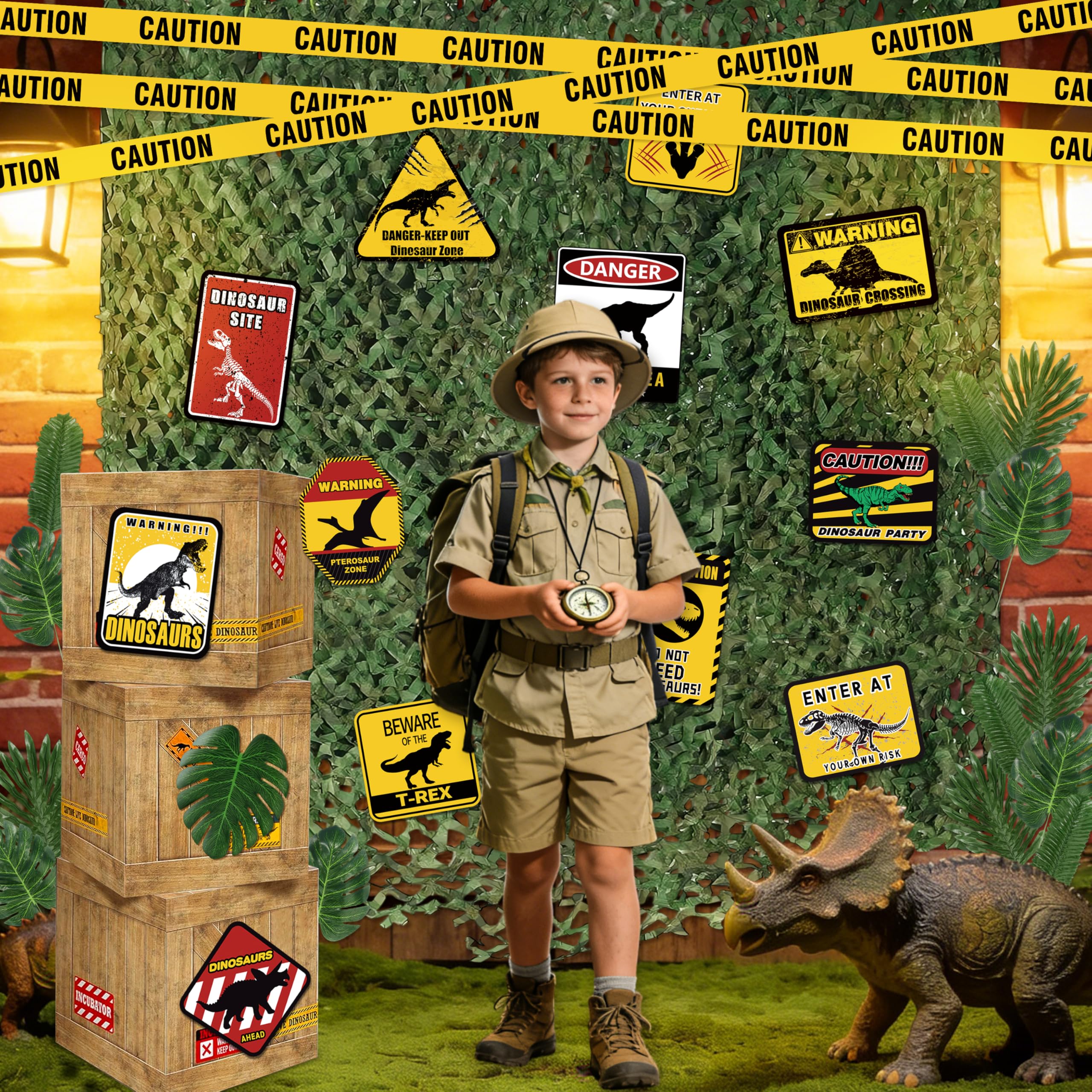 BORAMDO camo-netting backdrop creates flexible, lightweight jungle scenery.
