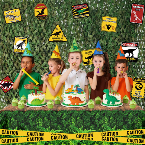 BORAMDO dinosaur habitat decor kit inspires immersive play experiences.