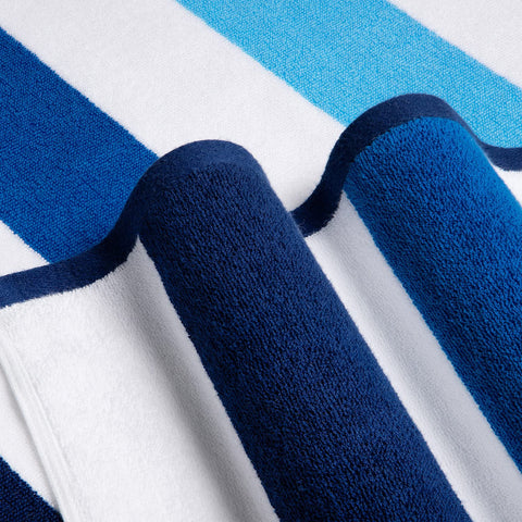 Bornbay easy-care cotton towel, machine washable for simple maintenance.