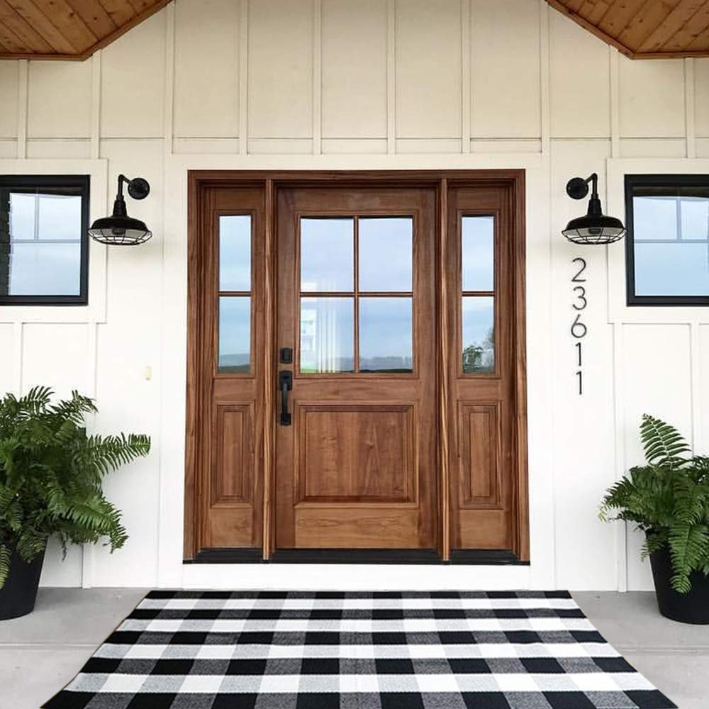 Bottalive Buffalo Plaid Rug front door mat showing bold black and white check pattern for a welcoming entry