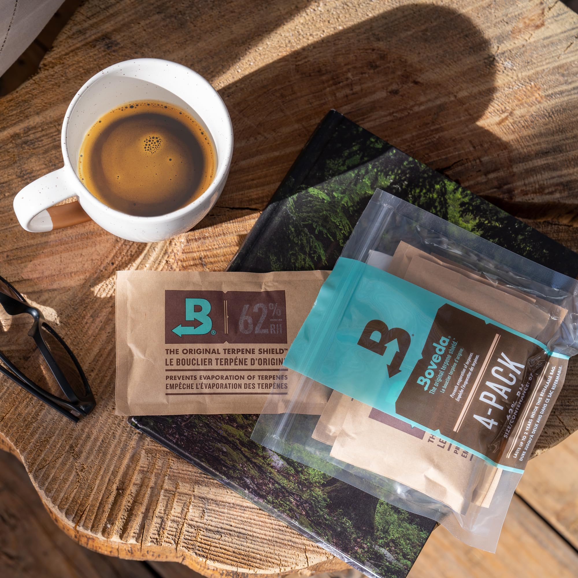 Boveda pack ready to use inside a container for immediate placement.