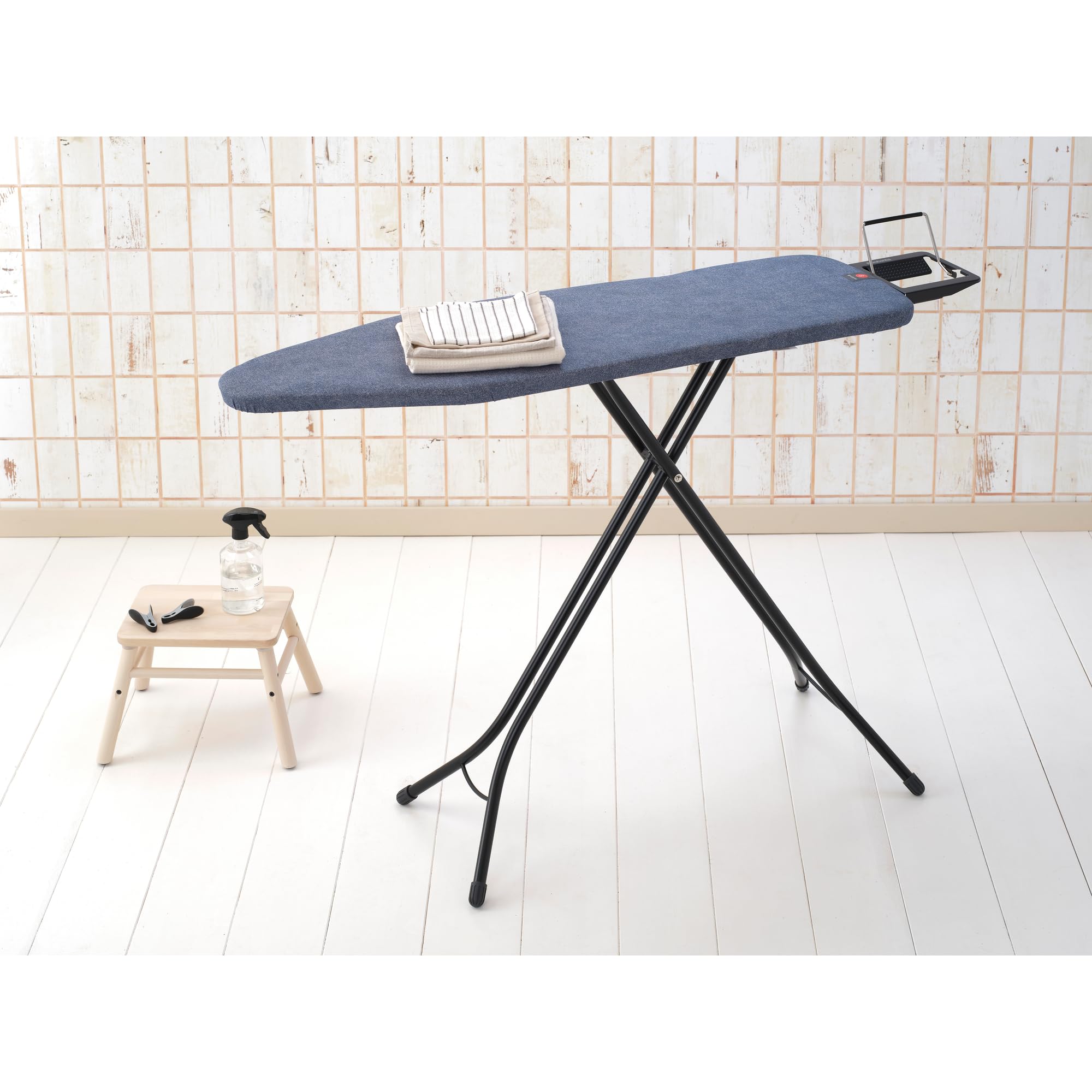 Brabantia Comfort ironing board Cradle-to-Cradle Silver certified eco design