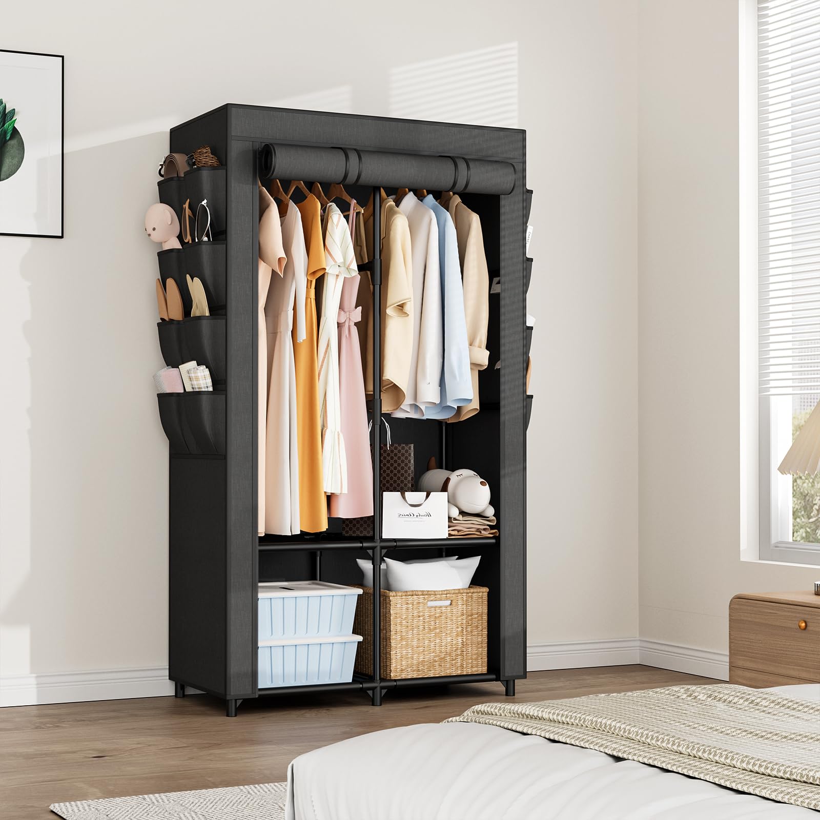 BrFoYu breathable dust cover protects garments during storage.