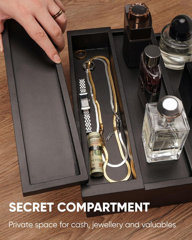 BRITEREE gift-box-ready presentation makes a refined ready-to-gift accessory.