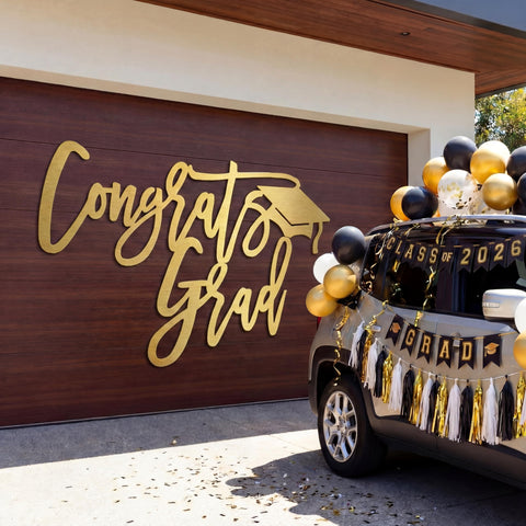 Briwooody Congrats Grad Sign sturdy metal construction for indoor or outdoor use